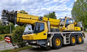 Grove GMK 3055